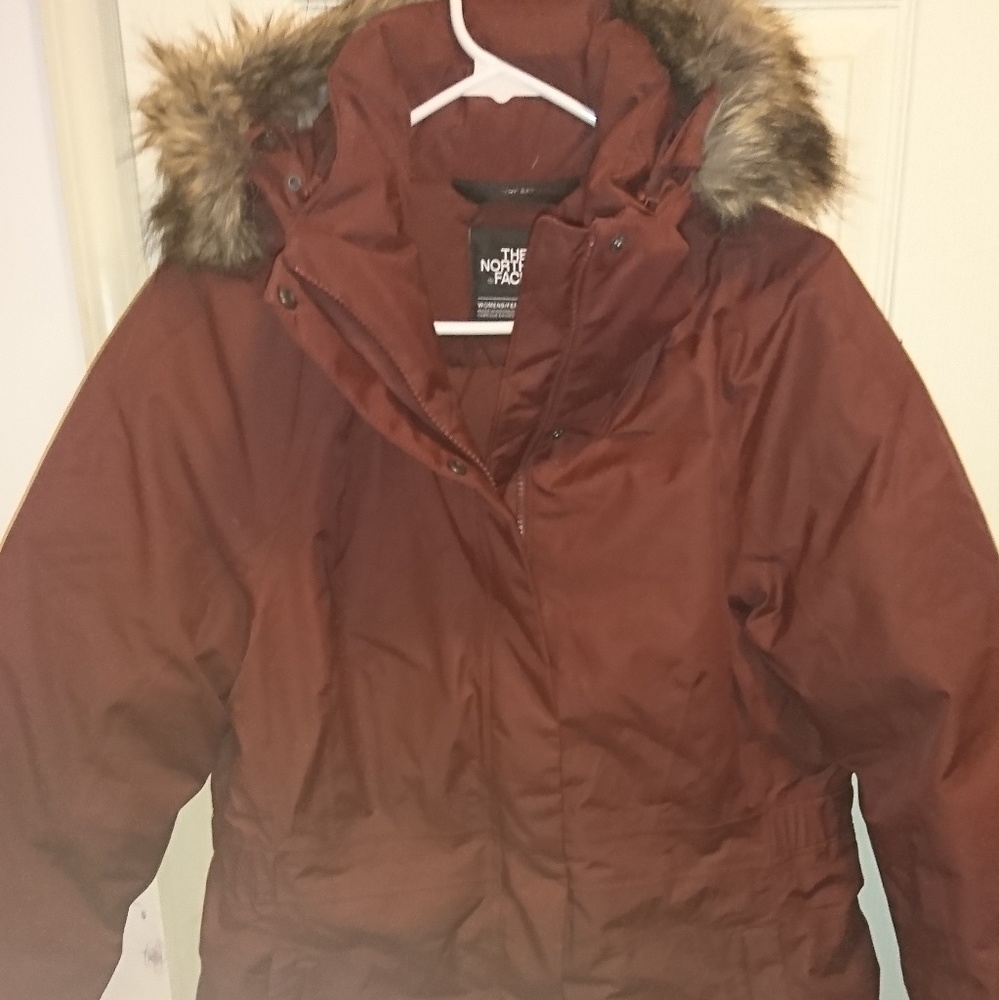 North Face TNF Arctic Parka II Sequoia Red Large